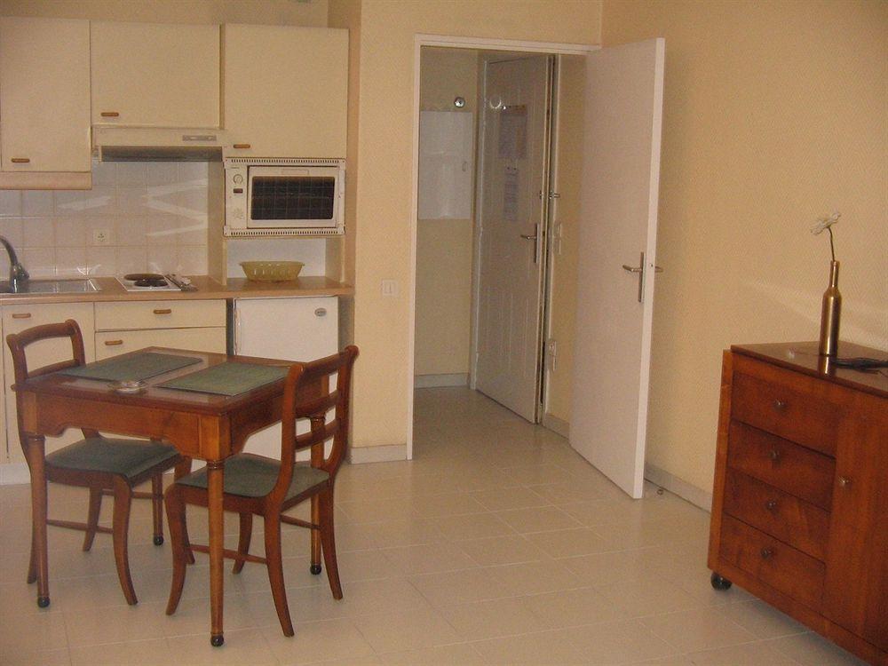 Residhotel Villa Maupassant Cannes Exterior foto