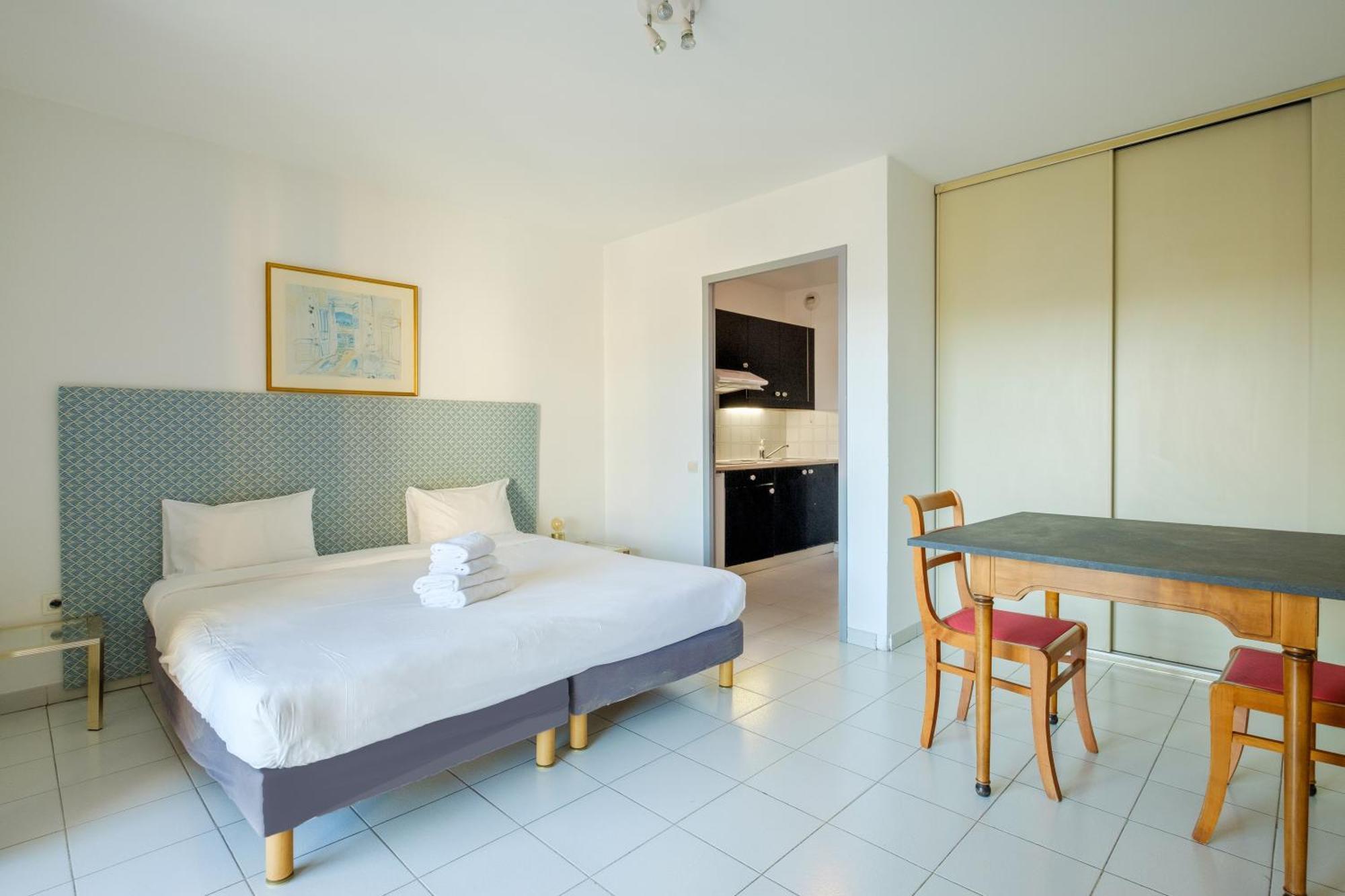 Residhotel Villa Maupassant Cannes Exterior foto