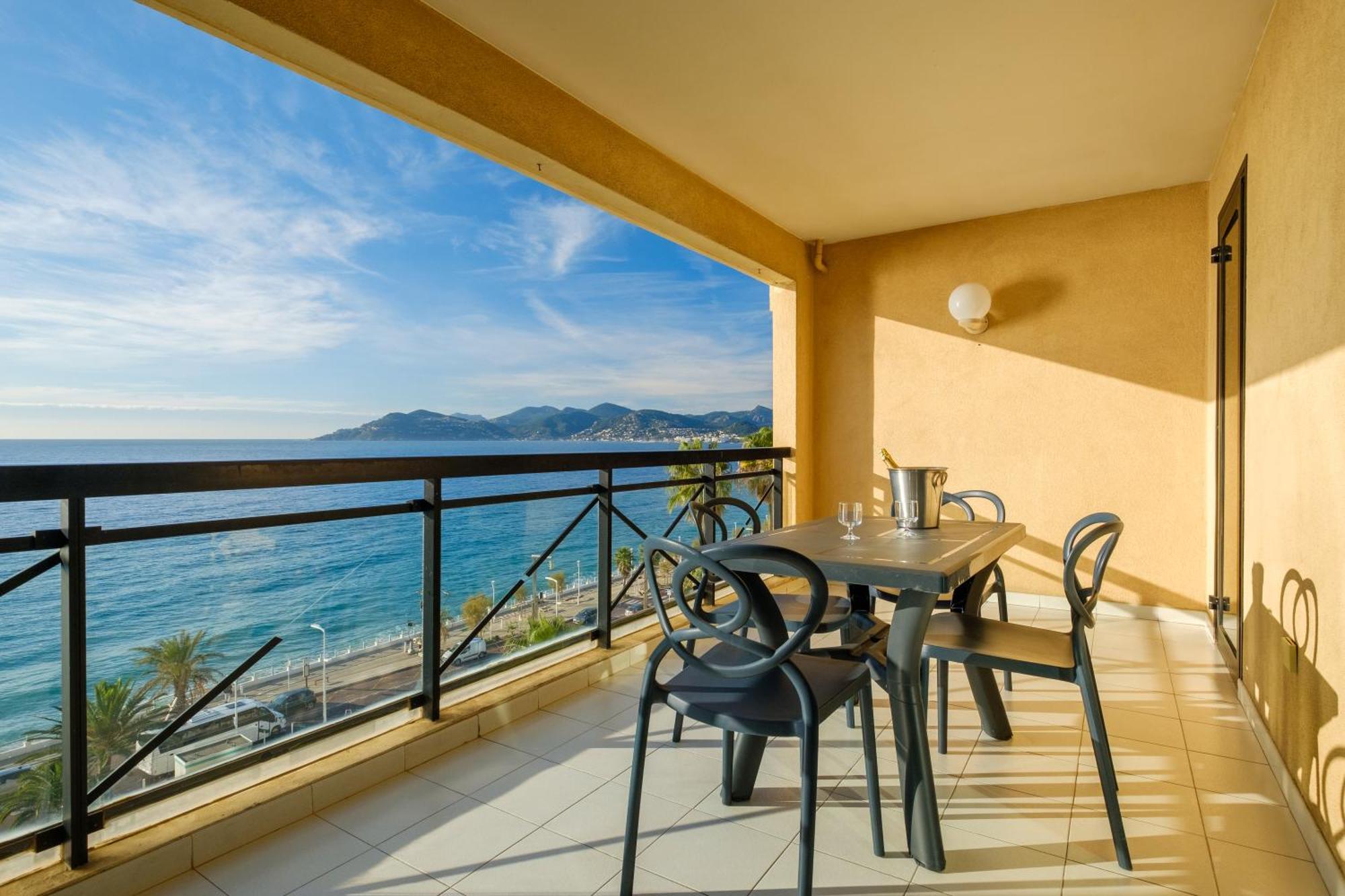 Residhotel Villa Maupassant Cannes Exterior foto