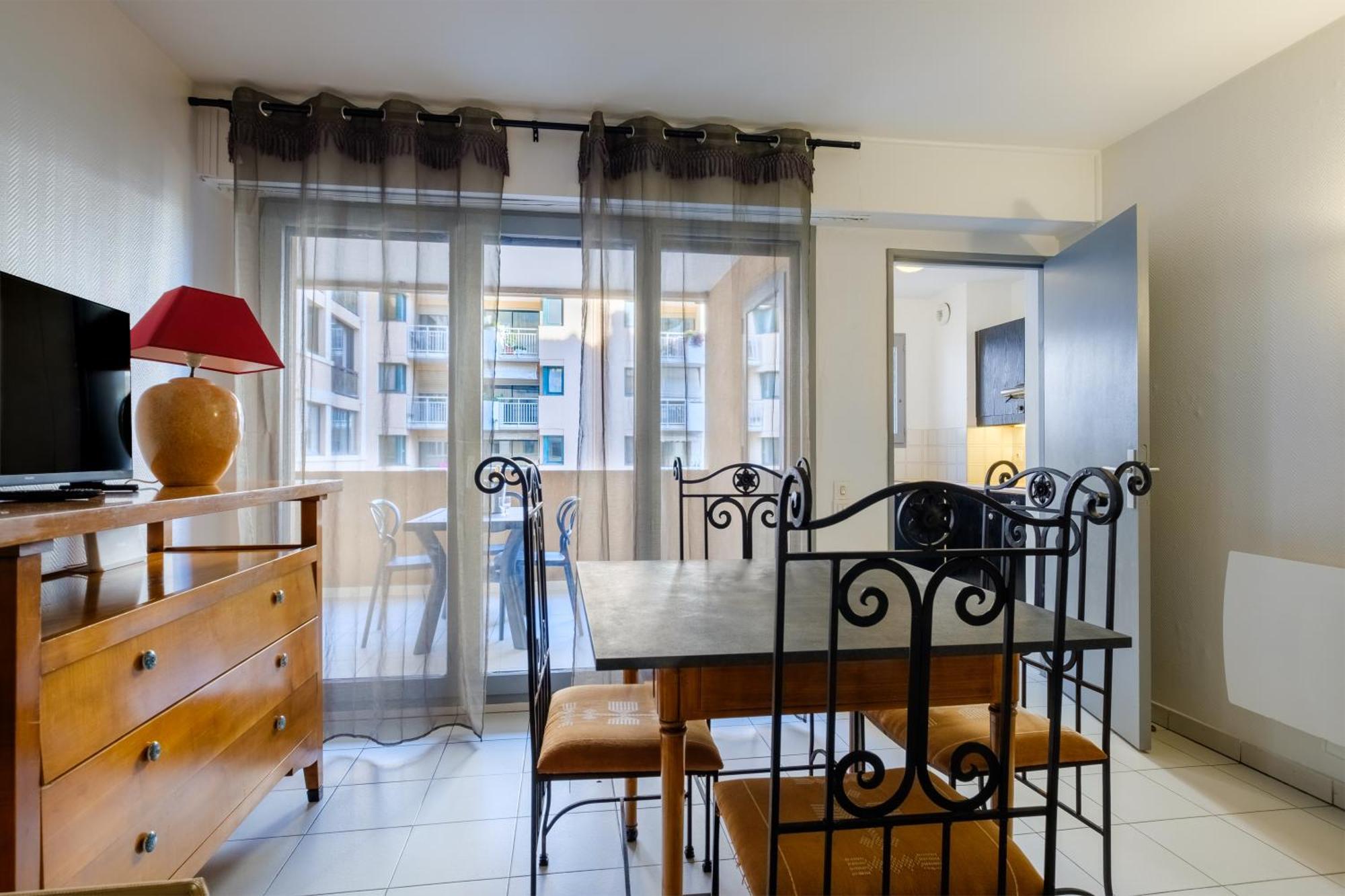 Residhotel Villa Maupassant Cannes Exterior foto