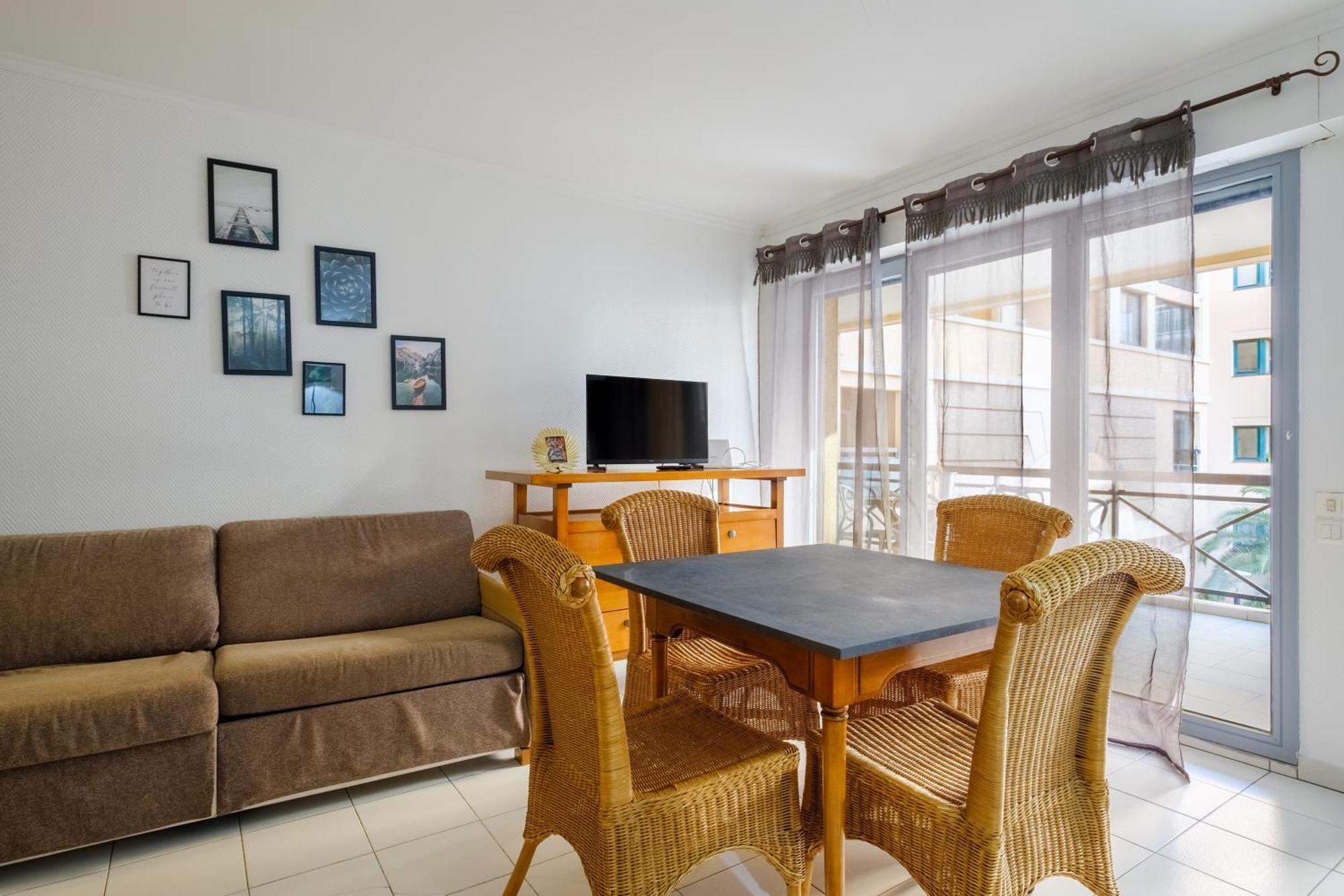 Residhotel Villa Maupassant Cannes Exterior foto